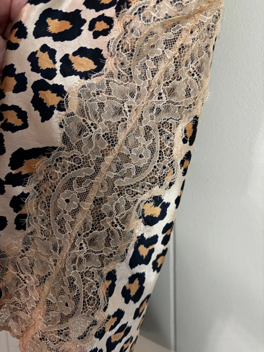 Victoria’s Secret Leopard Lace Cami XS Y2K Satin Tie Back Top Going Out - Picture 7 of 14
